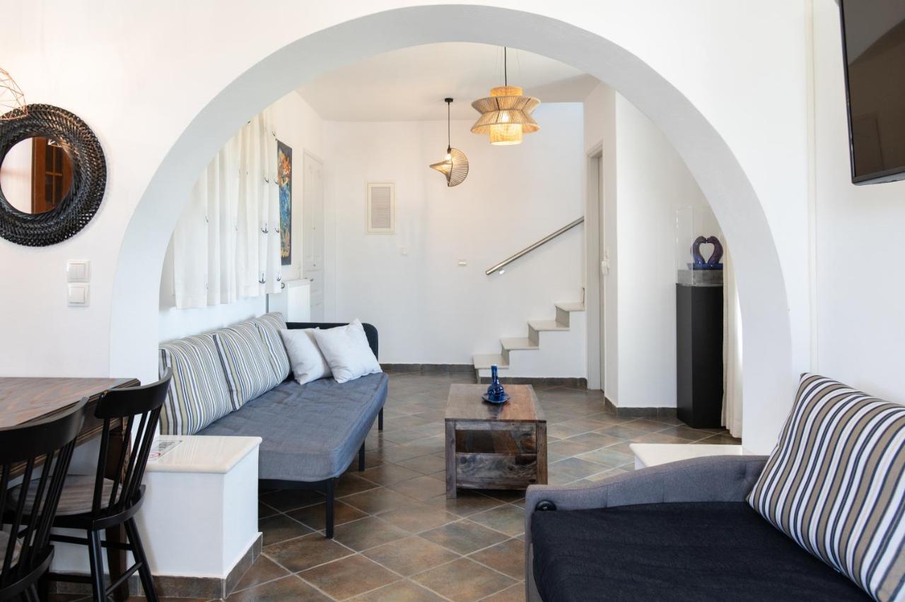 Sea Lilies Suites Pláka 外观 照片