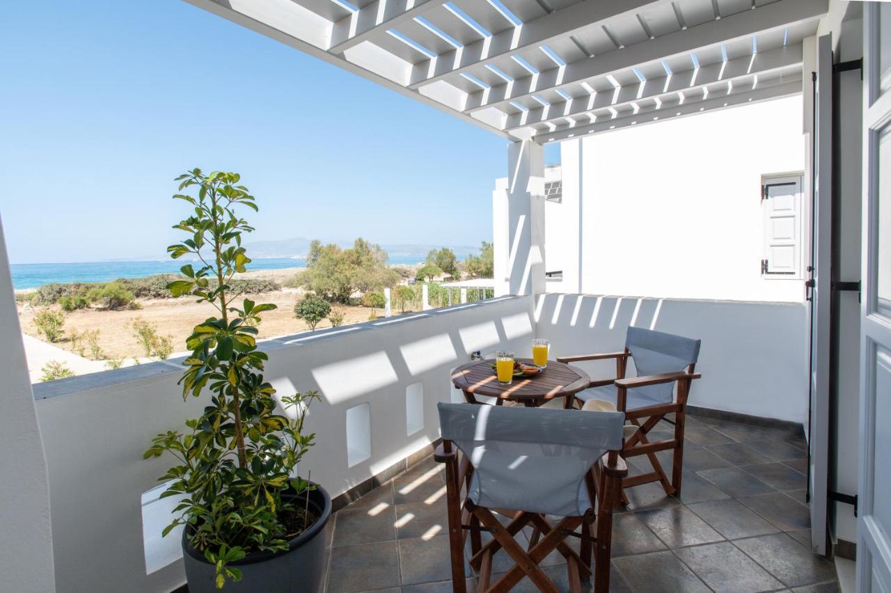 Sea Lilies Suites Pláka 外观 照片