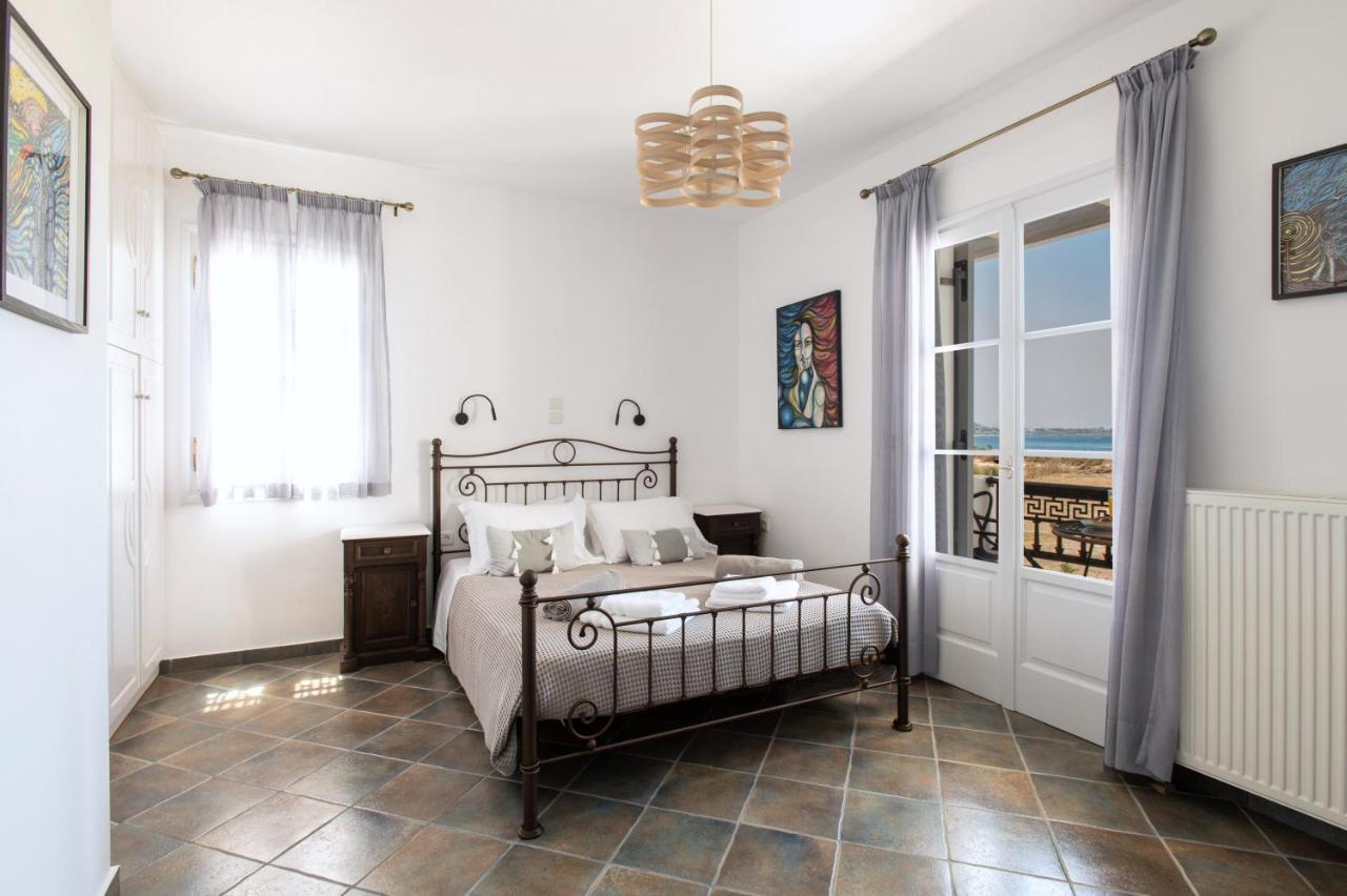 Sea Lilies Suites Pláka 外观 照片